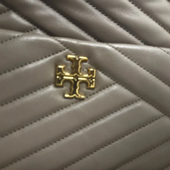 Tory Burch Kira Lambskin - Picture 7 of 11